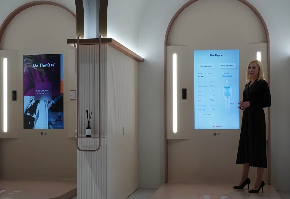 CES 2020 LG전자 부스 ‘LG 씽큐 커머셜 존’의 ‘씽큐 핏’ 모습