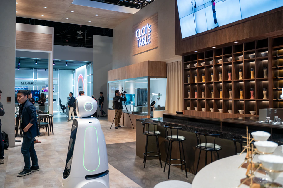 CES 2020에서 선보인 LG전자 클로이봇 모습 1