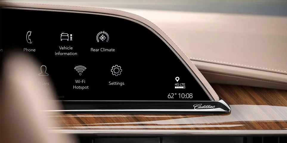 2021 캐딜락 에스컬레이드에 탑재된 LG전자 P-OLED 디스플레이