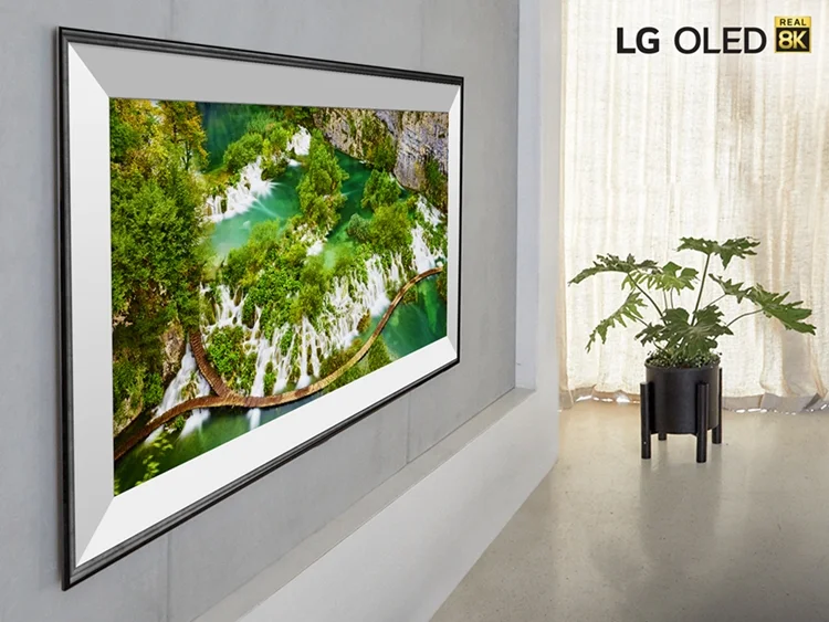 초이스의 TV 성능평가에서 최고 점수를 받은 77형 LG 올레드 TV(모델명 77ZX). 초이스의 TV 성능평가에서 최고 점수를 받은 77형 LG 올레드 TV(모델명 77ZX).