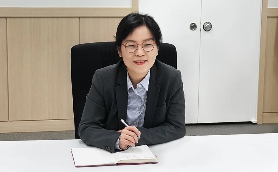 LG전자 미래기술센터 인공지능연구소 전혜정 연구위원 LG전자 미래기술센터 인공지능연구소 전혜정 연구위원