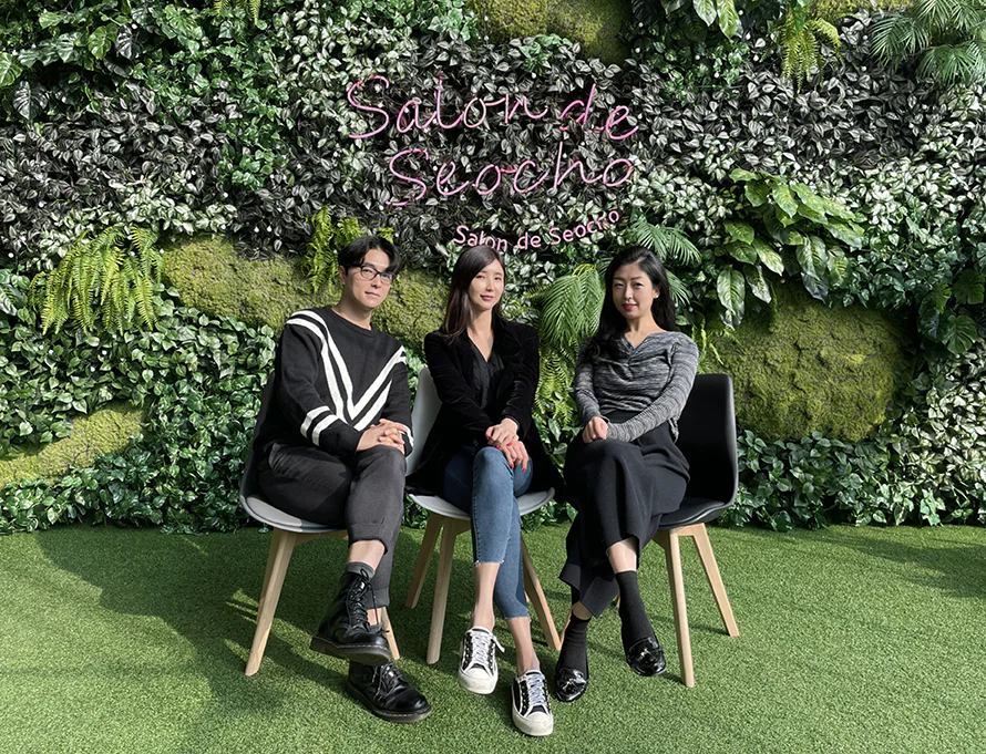 LG전자 디자인경영센터 VI팀(왼쪽 부터) 서영석 책임, 전아름 선임, 남아란 책임 LG전자 디자인경영센터 VI팀(왼쪽 부터) 서영석 책임, 전아름 선임, 남아란 책임
