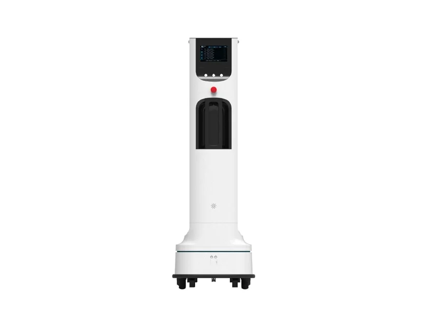 LG전자 비대면 방역로봇 ‘LG 클로이 살균봇(LG CLOi DisinfectBot)’이 美 현지시간 21일 열린 ‘Best of CES: NEXT BIG THING’ 행사에 등장, 관심을 한몸에 받았다. 온라인으로 진행된 이번 행사에서 LG전자는 ‘LG 클로이 살균봇’이 호텔 객실을 살균하는 장면을 실시간으로 시연했다.