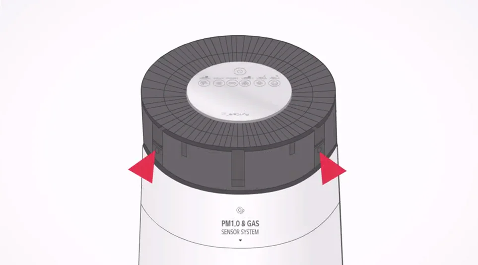 2개의 나사를 분리하는 모습