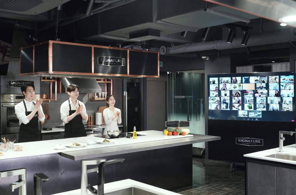 LG전자, '시그니처 키친 스위트(SIGNATURE KITCHEN SUITE)' 논현 쇼룸서 랜선 요리 강의 진행