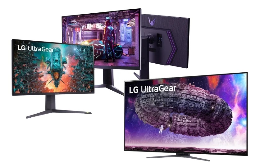LG 울트라기어 게이밍 모니터 3종 제품 이미지(왼쪽부터 32GQ950, 32GQ850, 48GQ900) LG 울트라기어 게이밍 모니터 3종 제품 이미지(왼쪽부터 32GQ950, 32GQ850, 48GQ900)