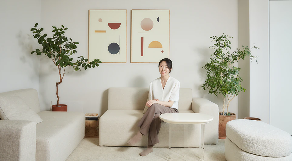 황민주 님만의 감성이 느껴지는 거실