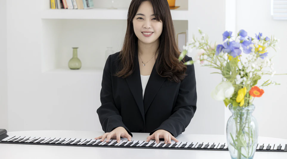 일상에서 받은 영감으로 음악을 만드는 초등교사 크리에이터 미설쌤