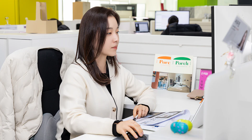 가전 회사에서 만드는 홈라라이프 매거진? 생소하지만 특별한 매거진에 대한 모든 것을 소개합니다 가전 회사에서 만드는 홈라라이프 매거진? 생소하지만 특별한 매거진에 대한 모든 것을 소개합니다