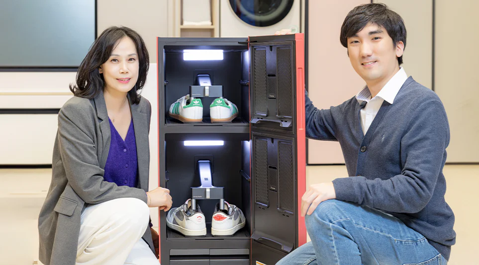 LG 스타일러 오브제컬렉션 슈케어·슈케이스 출시에 담긴 고객의 다양한 목소리를 들어보았습니다. LG 스타일러 오브제컬렉션 슈케어·슈케이스 출시에 담긴 고객의 다양한 목소리를 들어보았습니다.