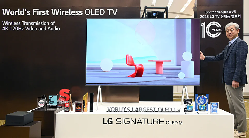 LG TV의 산증인 정재철 LG전자 HE연구소장을 직접 만나 올레드 TV 이야기를 들어보았습니다.