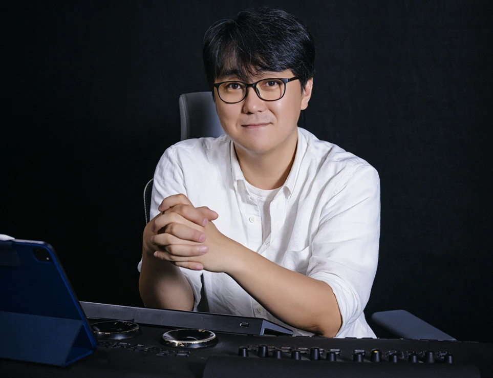 LG OLED의 독자적인 기술로 영화 색보정 작업을 진행하는 컬러리스트 박진호님의 인터뷰