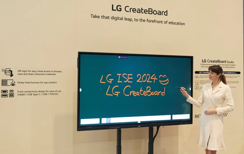  LG전자가 30일(현지시간) 스페인 바르셀로나에서 열리는 상업용 디스플레이 전시회 ISE 2024에서 B2B 고객을 위한 혁신 제품과 소프트웨어를 선보인다. 'LG 크리에이트보드'는 필기, 웹서핑, 무선 화면 공유 등 교육 관련 다양한 편의 기능을 제공한다.