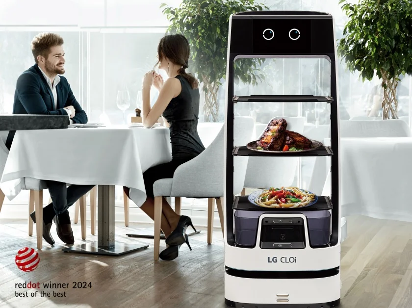 '레드닷 디자인 어워드 2024'에서 LG 클로이 서브봇이 최고상(Best of the Best)을 받았다