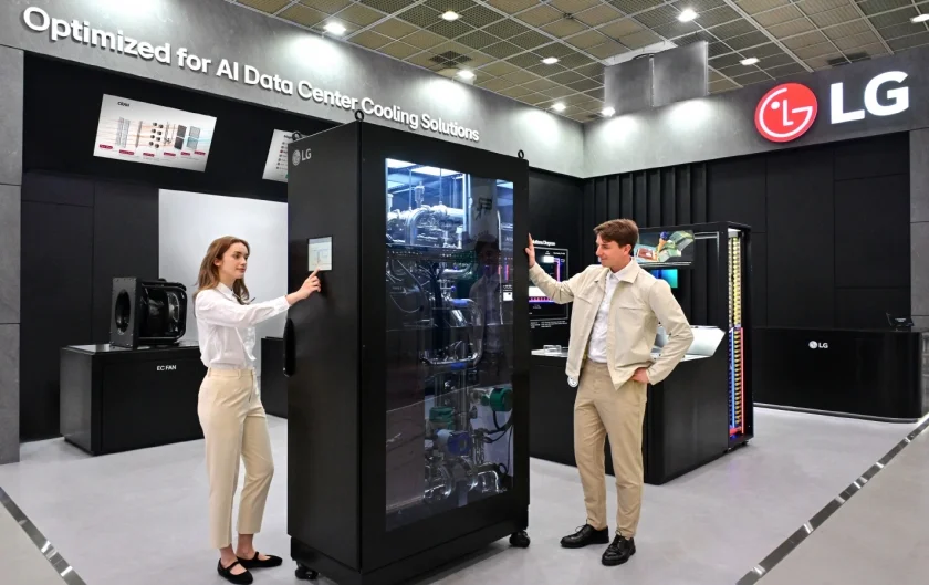 모델이 HVAC 기술력을 기반으로 개발한 액체냉각 솔루션(CDU; Coolant Distribution Unit, 냉각수 분배 장치)을 소개하고 있다.