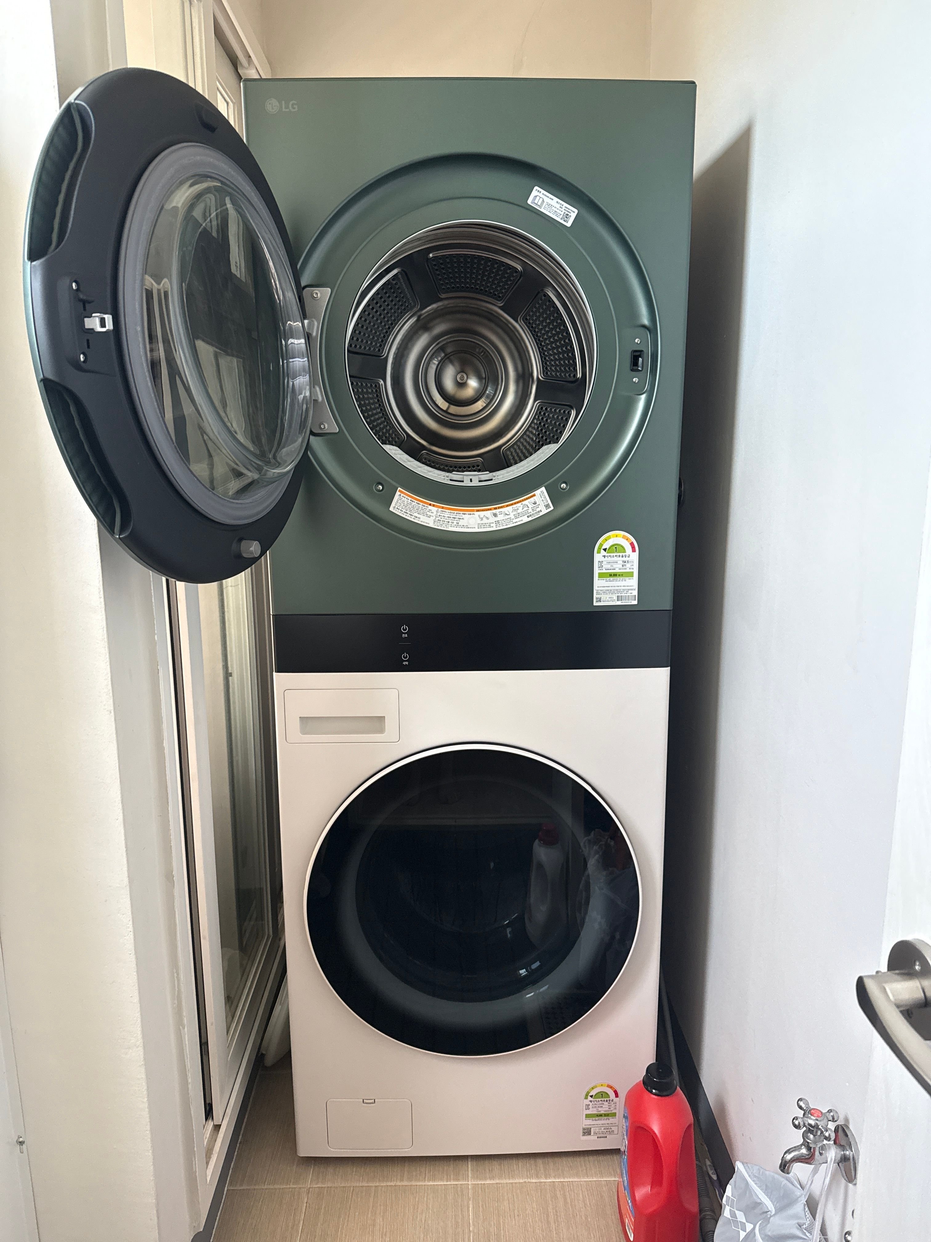 워시타워 디자인도 이쁘고 세탁실이 ...